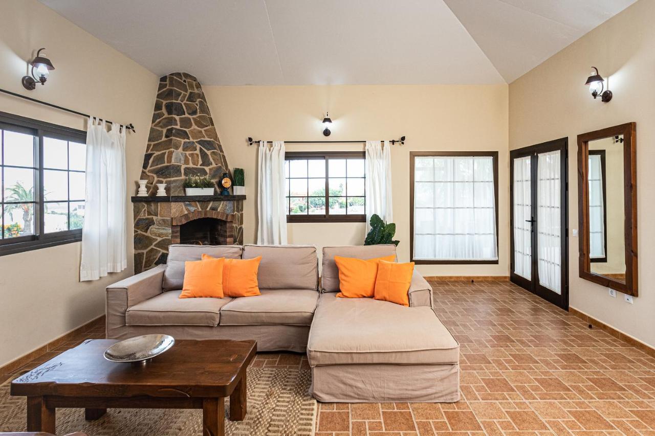 Casa La Vera La Oliva Extérieur photo